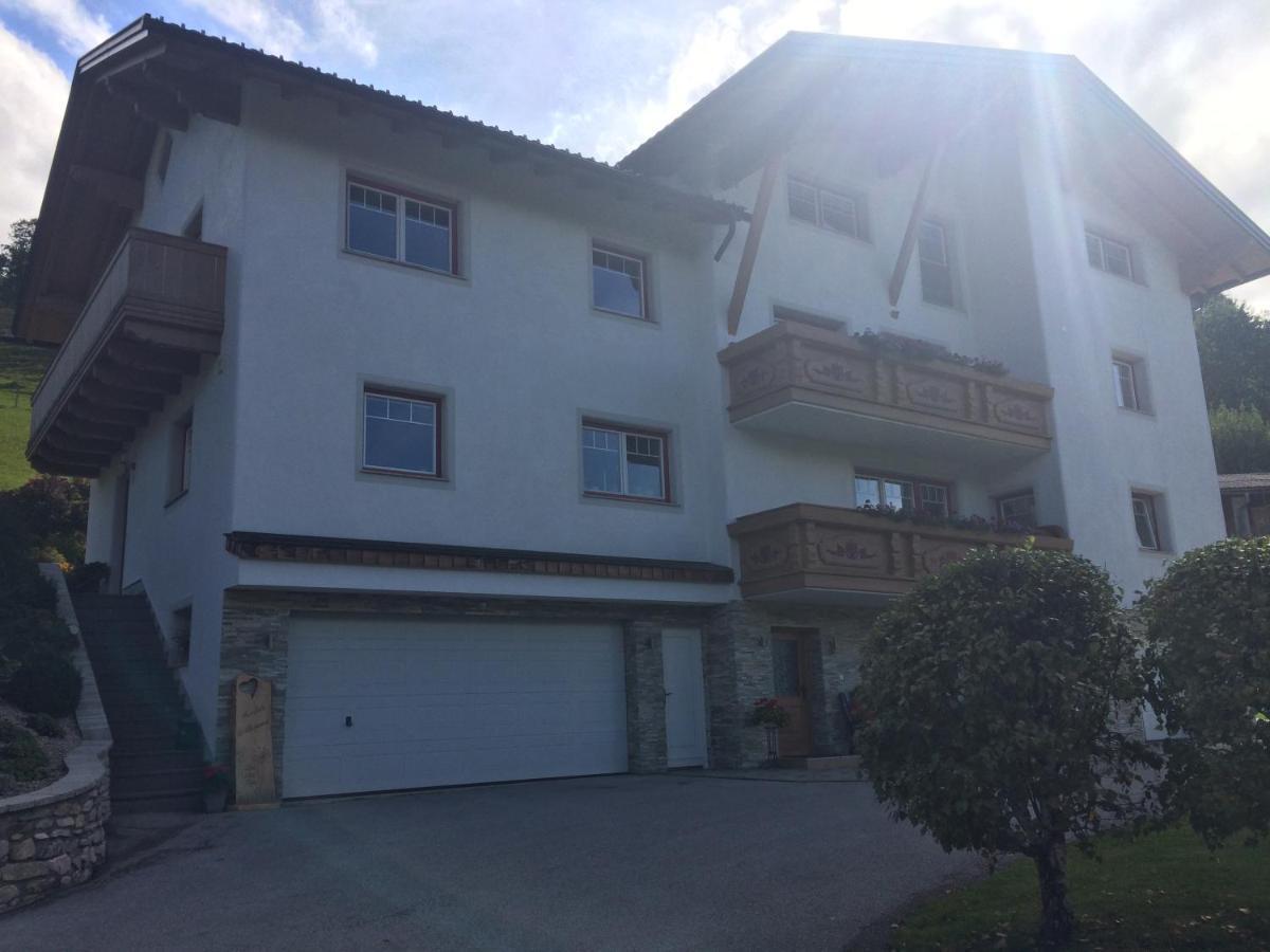 Mawa Apartment Oberhausberg ภายนอก รูปภาพ